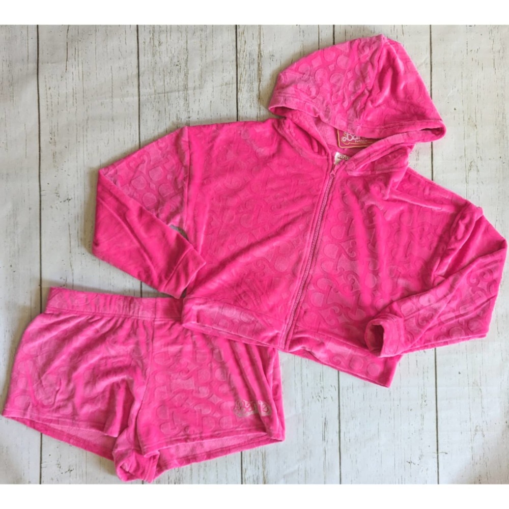 Barbie the Movie Pink Velour 2 piece Hoodie and Shorts Lounge Set sz L New